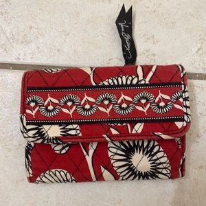 Red small Vera wallet